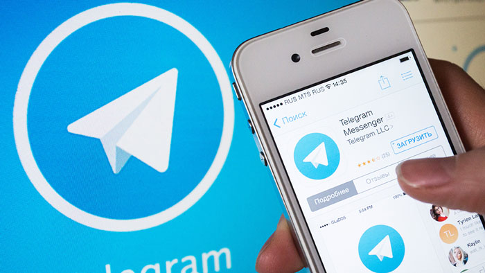 ярлык сервиса и приложение Телеграмм в смартфоне